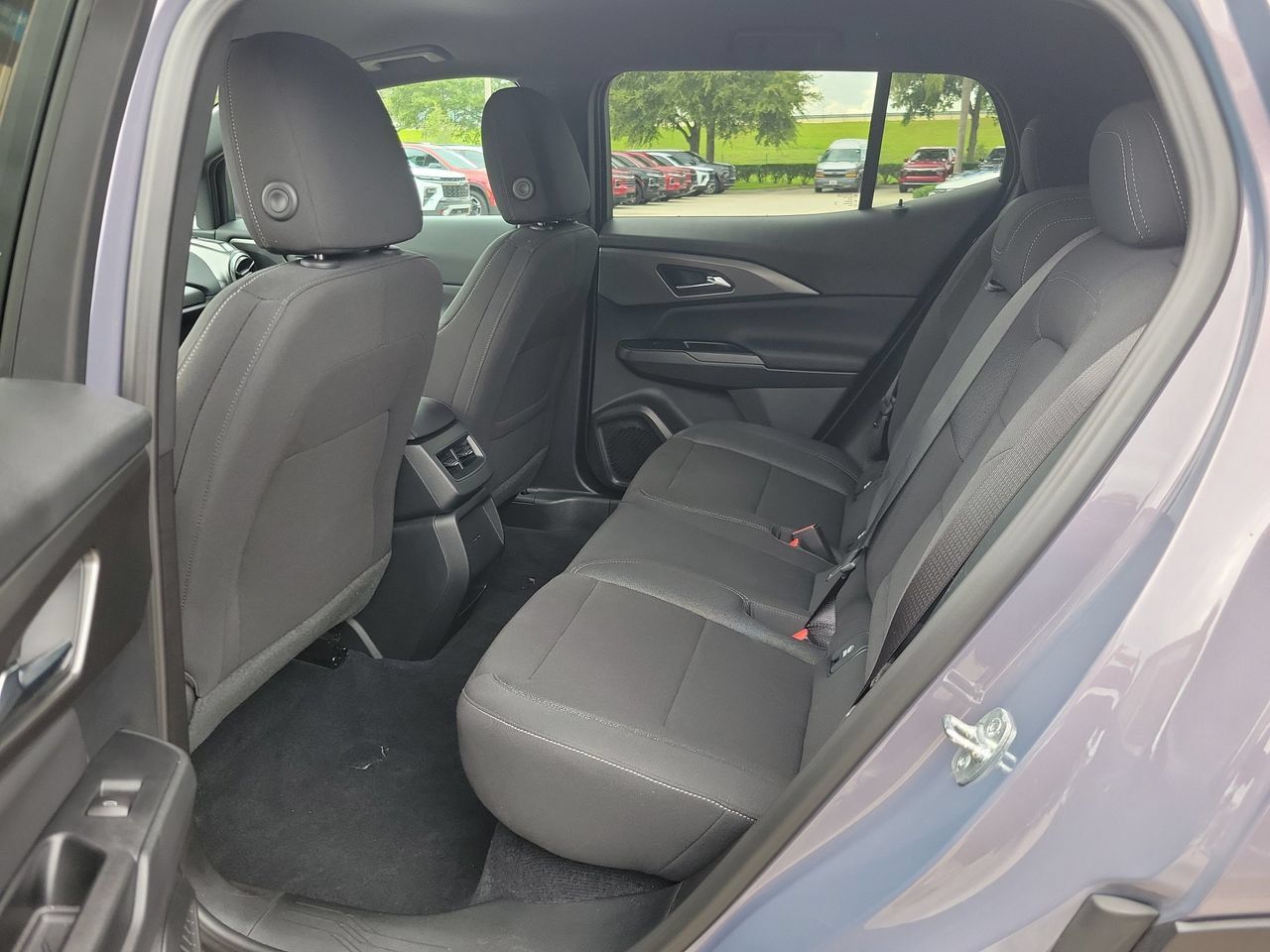 Used 2026 Chevrolet Equinox EV LT w/ Comfort Package AWD/4WD image 9