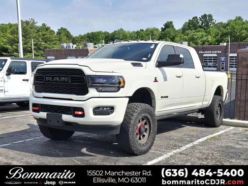 Used 2022 RAM 2500 Limited w/ Night Edition AWD/4WD image 1