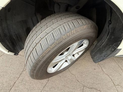 Used 2011 Acura MDX SH-AWD image 7