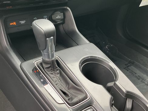 Used 2025 Honda Civic Sport image 28