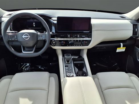 New 2026 Nissan Pathfinder SL AWD/4WD image 57