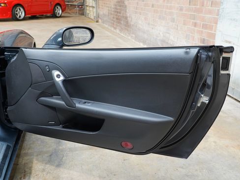 Used 2011 Chevrolet Corvette Coupe w/ Preferred Equipment Group RWD image 50