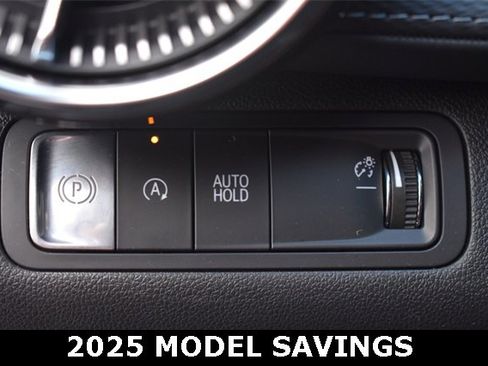 New 2025 Chevrolet Equinox LT w/ Safety and Technology Package image 20