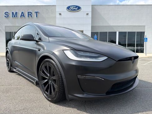 Used 2022 Tesla Model X AWD/4WD image 1