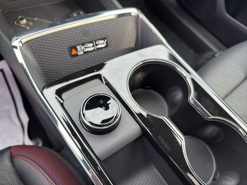 New 2026 Chevrolet Equinox RS w/ Convenience Package III image 16