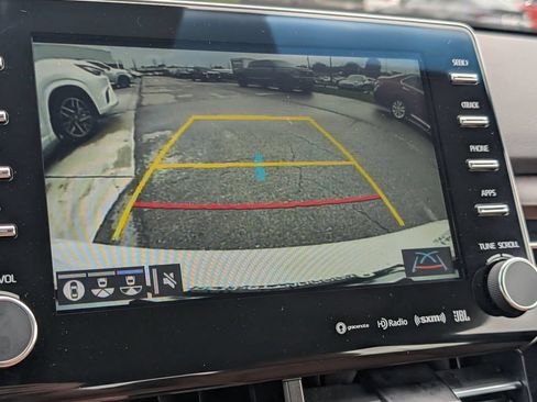 Used 2021 Toyota Avalon Limited w/ Advanced Safety Package FWD image 8