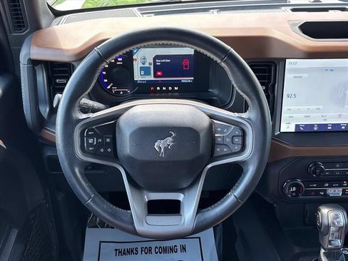 Used 2024 Ford Bronco Outer Banks AWD/4WD image 22