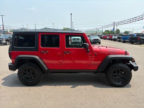 Used 2016 Jeep Wrangler Unlimited Sport AWD/4WD image 22