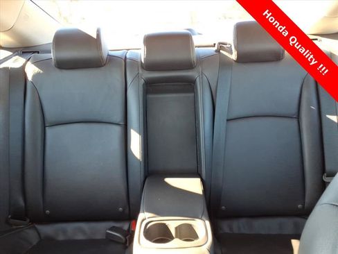 Used 2019 Honda Civic EX-L image 17