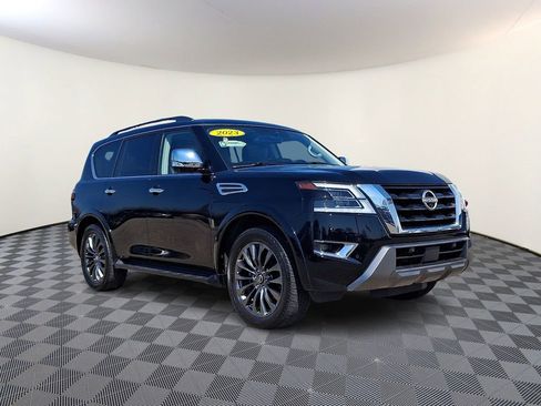 Used 2023 Nissan Armada Platinum w/ Captain's Chairs Package AWD/4WD image 1