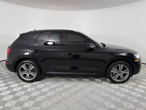 Used 2019 Audi Q5 2.0T Premium Plus w/ Premium Plus Package image 4
