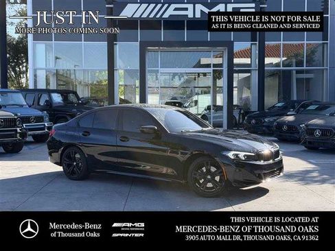Used 2023 BMW 330i Sedan w/ Driving Assistance Package RWD image 1