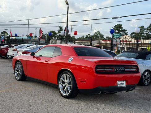 Used 2020 Dodge Challenger GT RWD image 8