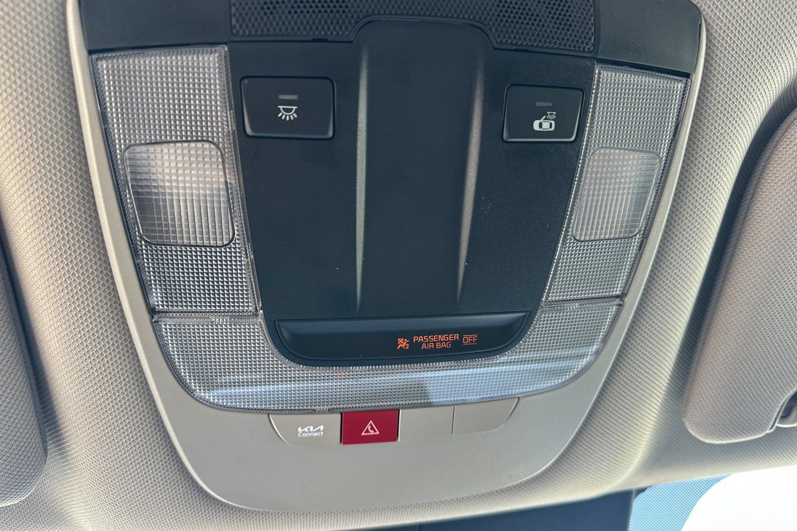 Used 2024 Kia Sorento S FWD image 24