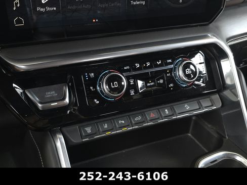 Used 2024 GMC Sierra 2500 Denali Ultimate AWD/4WD image 17