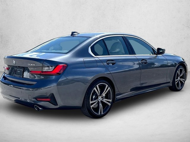 Used 2020 BMW 330i Sedan w/ Convenience Package RWD image 2