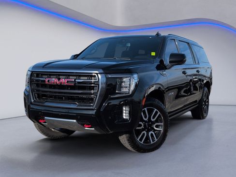 Used 2022 GMC Yukon XL AT4 w/ Max Trailering Package image 2