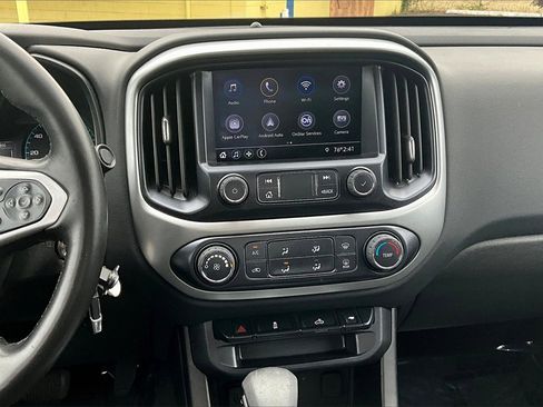 Used 2022 Chevrolet Colorado LT w/ LT Convenience Package image 8