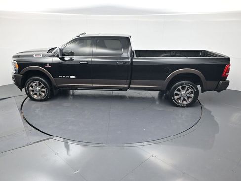 Used 2022 RAM 3500 Limited AWD/4WD image 37