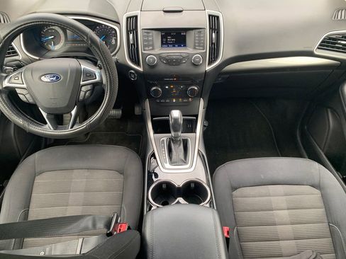 Used 2018 Ford Edge SEL FWD image 15