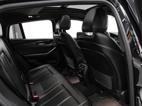 Used 2024 BMW X4 xDrive30i image 37