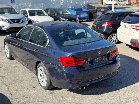 Used 2017 BMW 330e RWD image 11