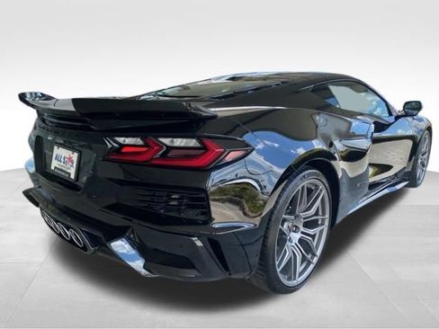 New 2026 Chevrolet Corvette Z06 w/ Stealth Interior Trim Package RWD image 7