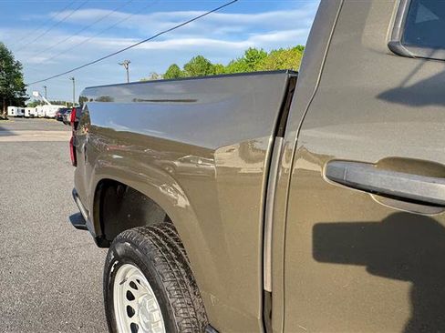 Used 2023 Chevrolet Colorado W/T image 30