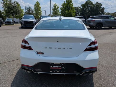Used 2025 Genesis G70 2.5T RWD image 5