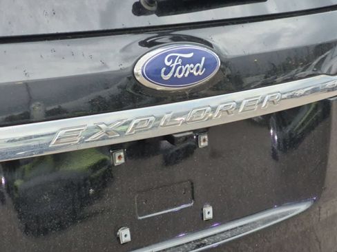 Used 2011 Ford Explorer Limited FWD image 13