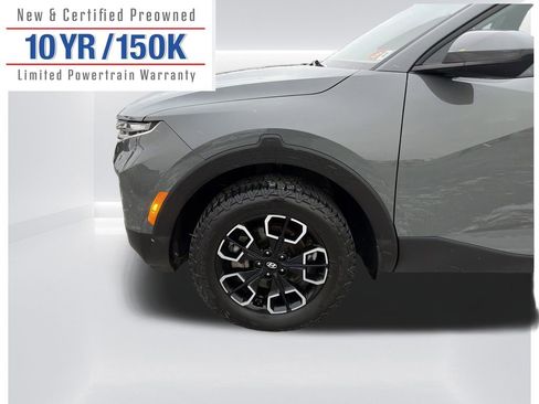 Used 2023 Hyundai Santa Cruz SE image 11