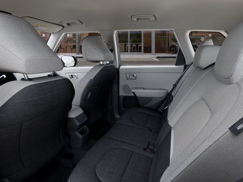 New 2027 Kia Seltos LX FWD image 18