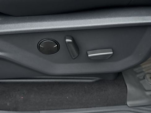 New 2025 Ford Expedition Platinum w/ Driver's Package image 15