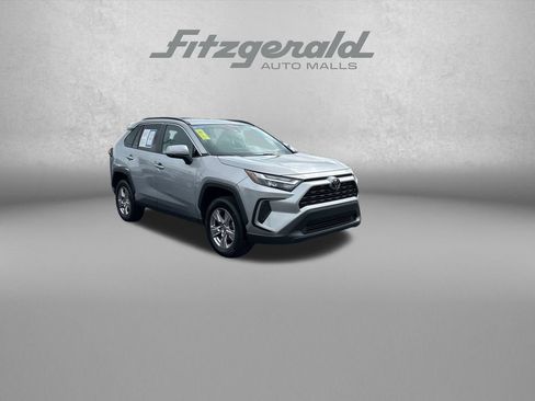 Used 2023 Toyota RAV4 XLE AWD/4WD image 1