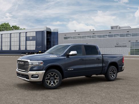 New 2026 RAM 1500 Laramie AWD/4WD image 8