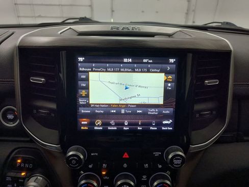 Used 2020 RAM 1500 Laramie AWD/4WD image 25