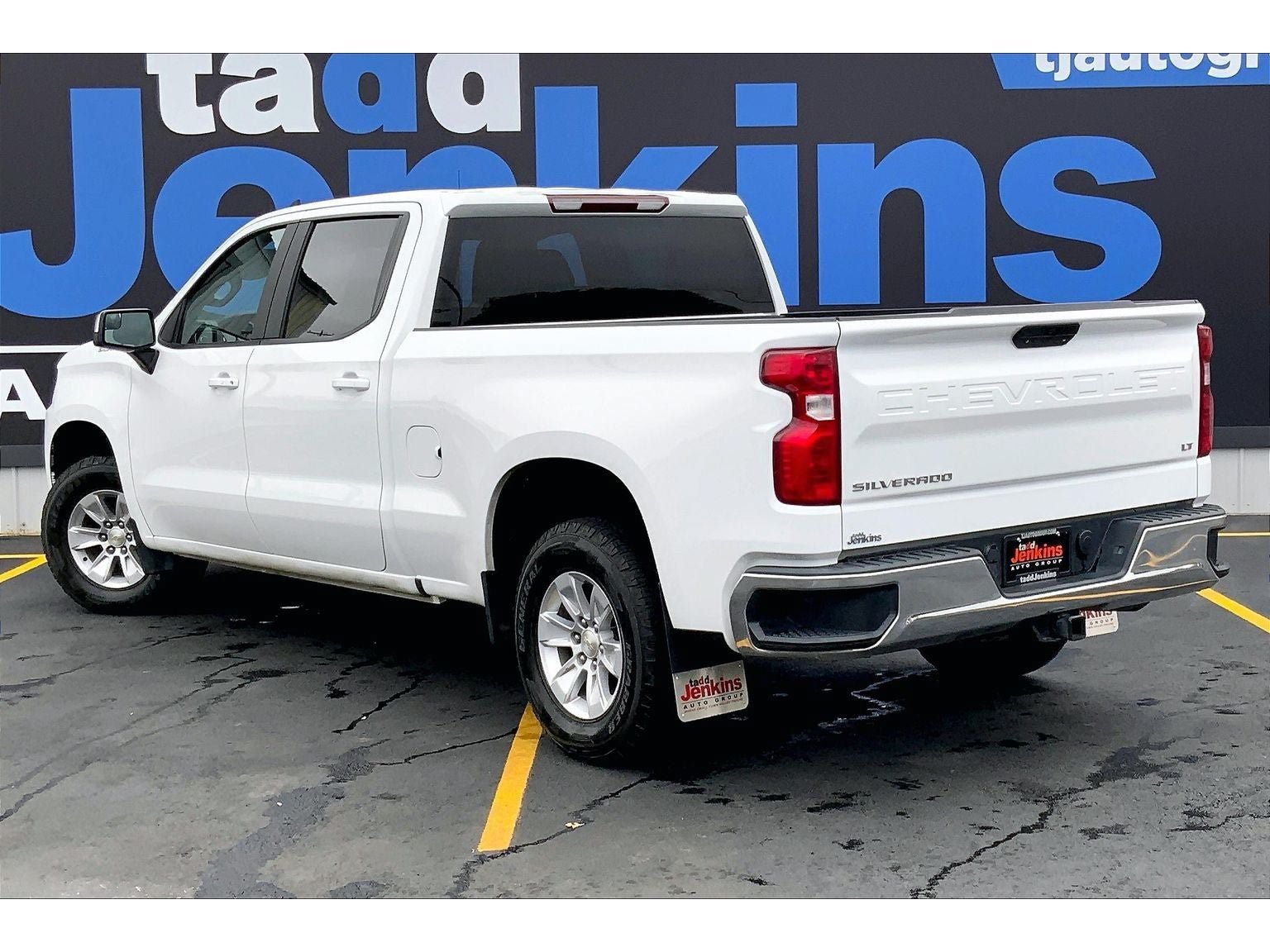 Used 2021 Chevrolet Silverado 1500 LT w/ Work Truck Package AWD/4WD image 13