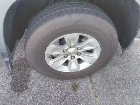 Used 2025 Chevrolet Silverado 1500 LT RWD image 5