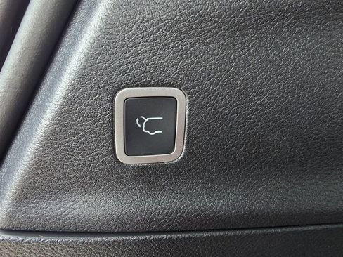 New 2026 Chrysler Pacifica Select image 25