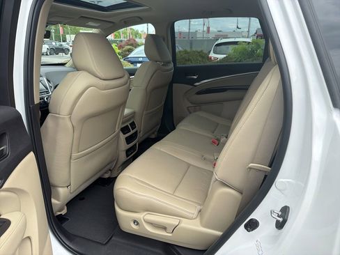 Used 2017 Acura MDX SH-AWD w/ Technology Package image 8