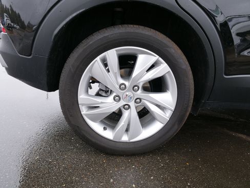 Used 2024 Buick Encore GX Preferred image 11