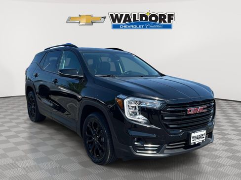 Used 2022 GMC Terrain SLT w/ Elevation Edition AWD/4WD image 1