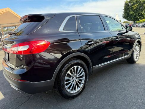 Used 2016 Lincoln MKX Select FWD image 22