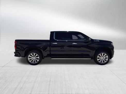 Used 2021 Chevrolet Silverado 1500 High Country w/ Technology Package AWD/4WD image 5
