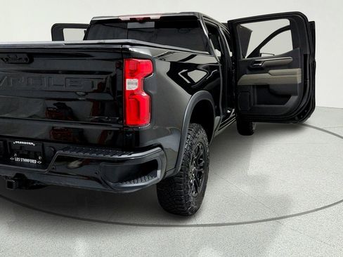 Certified 2025 Chevrolet Silverado 1500 ZR2 w/ Technology Package AWD/4WD image 12
