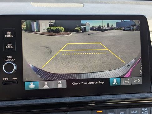 New 2026 Honda Odyssey Touring image 14