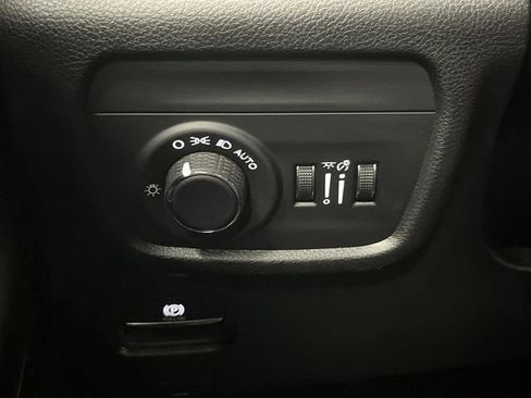 New 2025 Jeep Grand Cherokee Laredo X w/ Trailer Tow Package image 22