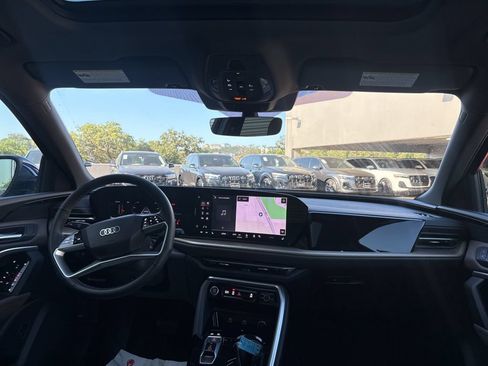 Certified 2025 Audi Q5 Premium w/ Convenience Package AWD/4WD image 19