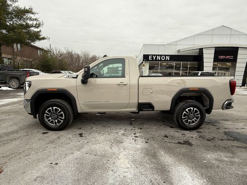 New 2026 GMC Sierra 3500 SLE image 2