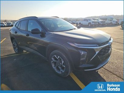 Used 2025 Chevrolet Trax LT